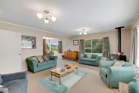 Photo of property in 1 Naver Place, Papakowhai, Porirua, 5024