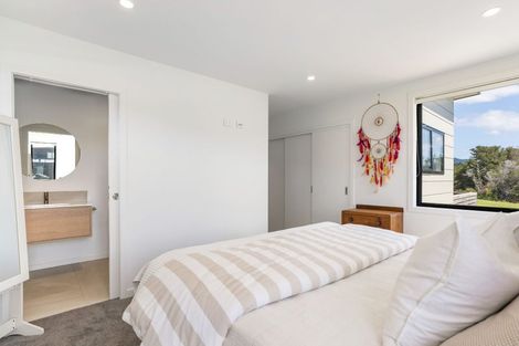 Photo of property in 5 Pinnacles Lane, Pauanui, 3579