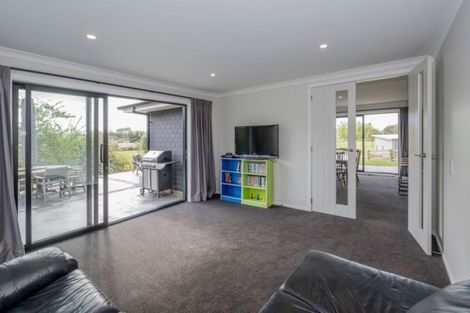 Photo of property in 4 Corbin Court, Ohau, Levin, 5570