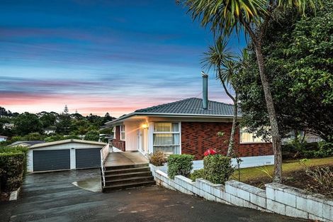 Photo of property in 45 Rehia Road, Massey, Auckland, 0614
