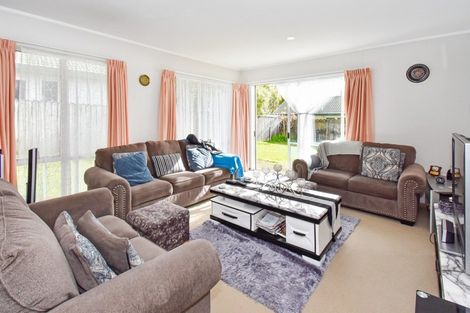 Photo of property in 18 Elderberry Road, Burswood, Auckland, 2013