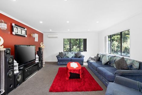 Photo of property in 26 The Enclave, Totara Heights, Auckland, 2105