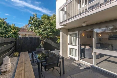 Photo of property in 4/78a Holly Road, St Albans, Christchurch, 8014