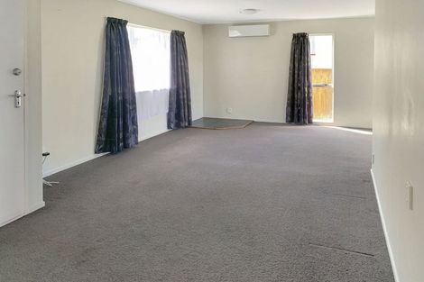 Photo of property in 4 Roslyn Road, Levin, 5510