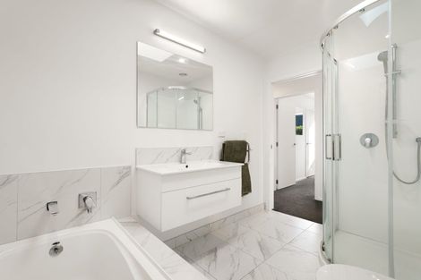 Photo of property in 24 Dignity Street, Papakura, 2110