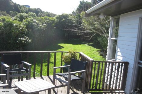 Photo of property in 17 Holly Grove, Maungaraki, Lower Hutt, 5010