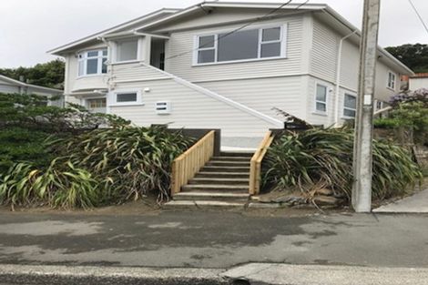 Photo of property in 30 Brighton Street, Island Bay, Wellington, 6023