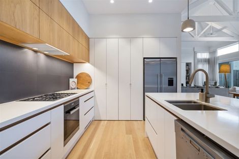 Photo of property in 17 Leslie Avenue, Sandringham, Auckland, 1025