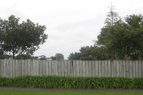 Photo of property in 3 Silby Street, Waitara, 4320