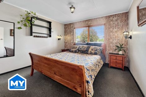 Photo of property in 15 Islington Place, Tamatea, Napier, 4112