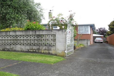 Photo of property in 5 Nicola Place, Mangere, Auckland, 2022