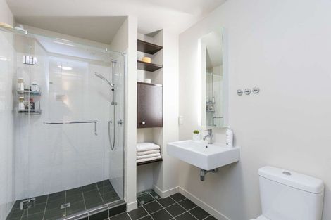 Photo of property in Montreaux Apartments, 5f/164 The Terrace, Wellington Central, Wellington, 6011