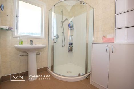 Photo of property in 35 Mountbatten Grove, Clouston Park, Upper Hutt, 5018