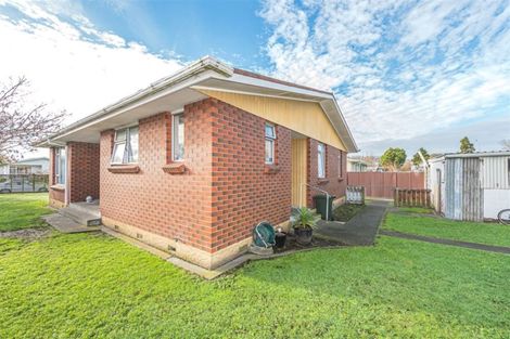 Photo of property in 22 Ruru Street, Waikanae, 5036
