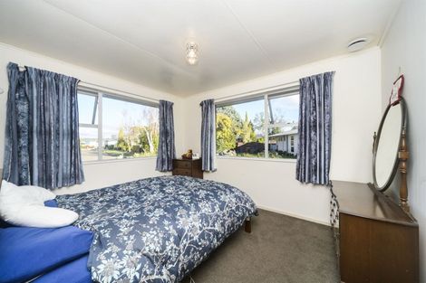 Photo of property in 29 Kimberley Grove, Westbrook, Palmerston North, 4412