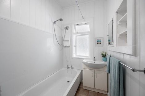 Photo of property in 60 Mcgrath Street, Napier South, Napier, 4110