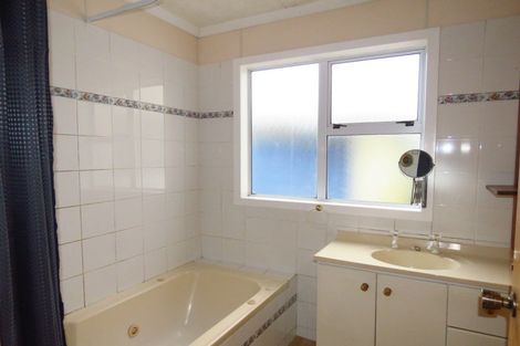 Photo of property in 35 Queen Street, Westport, 7825