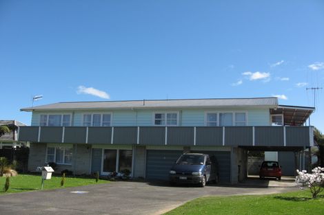 Photo of property in 41 Quinn Road, Levin, 5510