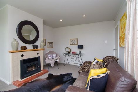 Photo of property in 36 Mcmaster Street, Greytown, 5712