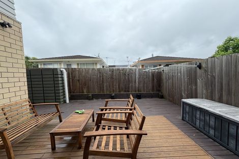 Photo of property in 1b Cromdale Avenue, Howick, Auckland, 2010