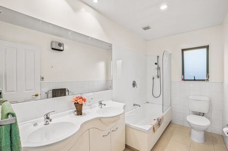 Photo of property in 12 Locarno Street, Opawa, Christchurch, 8023