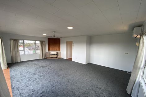 Photo of property in 38d Hetherington Road, Ranui, Auckland, 0612