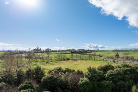 Photo of property in 54 Lake Road, Horsham Downs, Hamilton, 3281