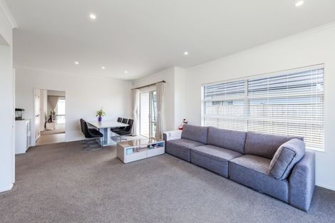 Photo of property in 81 Colonial Drive, Silverdale, 0932