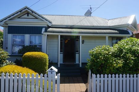 Photo of property in 6 Bernard Street, Kenmure, Dunedin, 9011