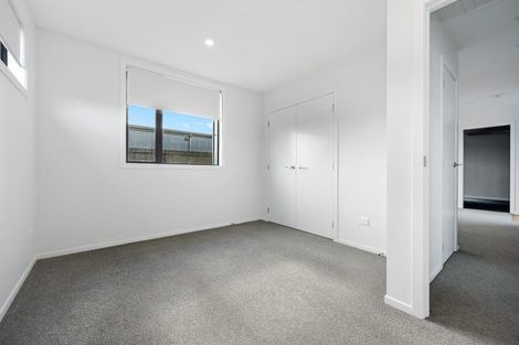 Photo of property in 2/5 Mears Road, Saint Andrews, Hamilton, 3200