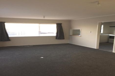 Photo of property in 14b Glengowan Place, Conifer Grove, Takanini, 2112