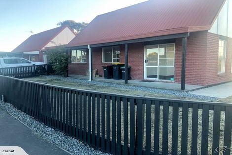 Photo of property in 141 Queenspark Drive, Parklands, Christchurch, 8083