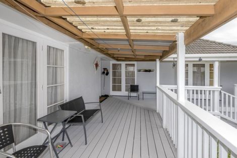 Photo of property in 16 Chester Street, Levin, 5510