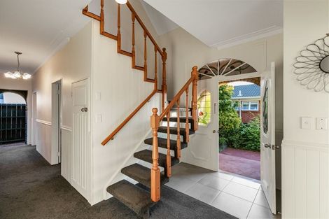 Photo of property in 2/52 Northboro Road, Belmont, Auckland, 0622