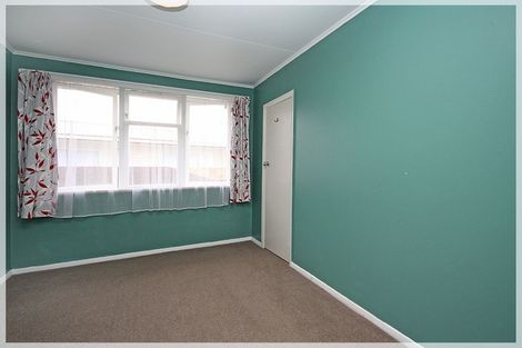 Photo of property in 13 Hinemoa Street, Levin, 5510