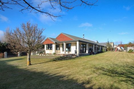 Photo of property in 17 Essex Street, Weston, Oamaru, 9401