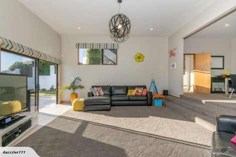 Photo of property in 15 Plains View, Mount Pleasant, Christchurch, 8081