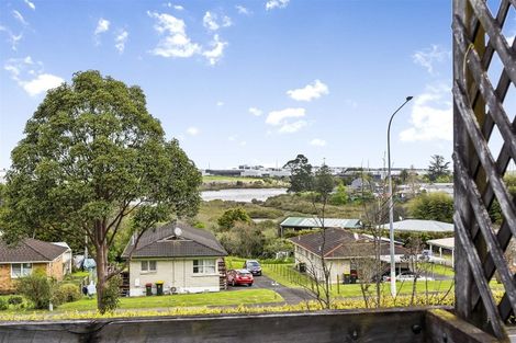 Photo of property in 186 Ti Rakau Drive, Pakuranga Heights, Auckland, 2010