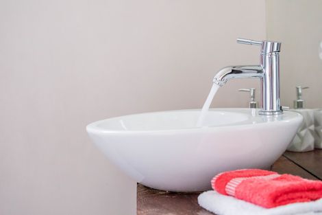 Photo of property in 10 Tawini Road, Titirangi, Auckland, 0604