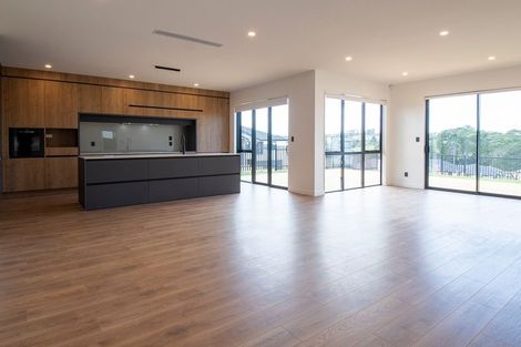 Photo of property in 15 Kate Duncan Drive, Swanson, 0614