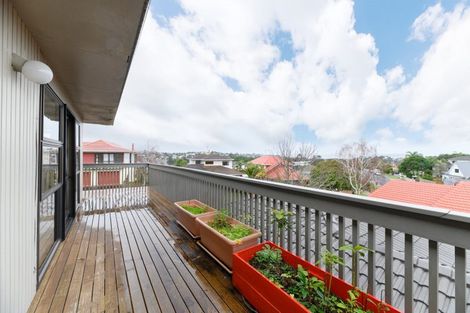 Photo of property in 9 White Heron Drive, Massey, Auckland, 0614