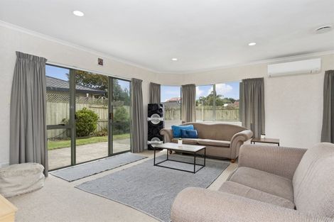 Photo of property in 42 Kane Road, Papamoa Beach, Papamoa, 3118