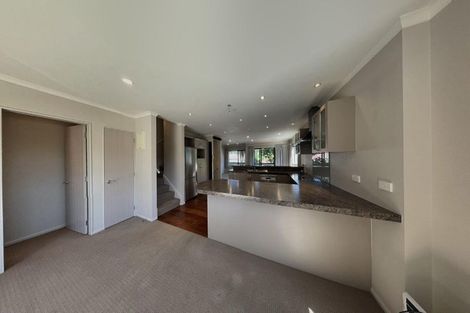 Photo of property in Te Kakariki Apartments, 1/1 Wellington Road, Paekakariki, 5034