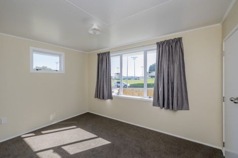 Photo of property in 37 Adkin Avenue, Levin, 5510