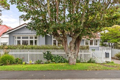 Photo of property in 21 Chamberlain Road, Karori, Wellington, 6012
