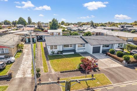 Photo of property in 1 Kingsley Street, St Andrews, Hamilton, 3200