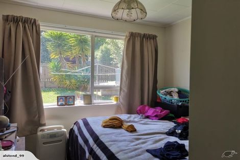 Photo of property in 42 Mack Place, Red Hill, Papakura, 2110