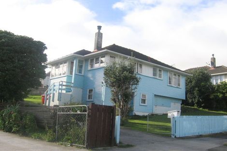 Photo of property in 33 Mckillop Street, Ranui, Porirua, 5024