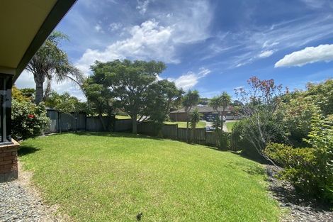 Photo of property in 14 Hawk Place, Welcome Bay, Tauranga, 3112