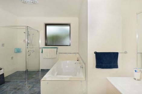 Photo of property in 5 Sanctuary Park Lane, Tamaterau, Whangarei, 0174